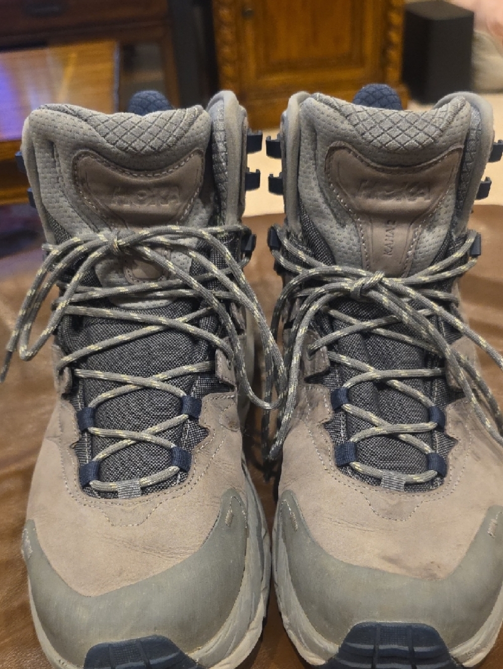 Hoka Kaha 2 GTX Mens Grey Hiking Boots Sz 10.5 - Picture 2 of 12